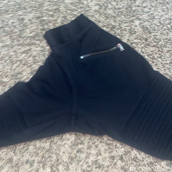 Express pants - Picture 5 of 5